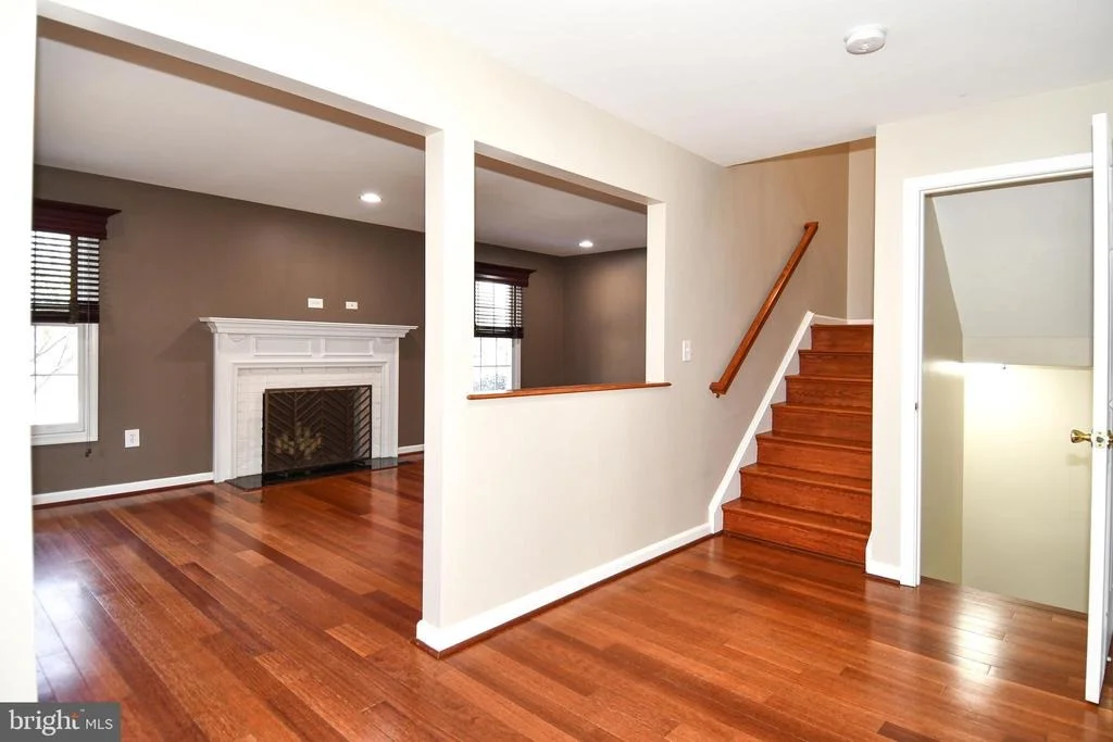 Photo of Unit 39 at 1048 WINDRUSH LANE