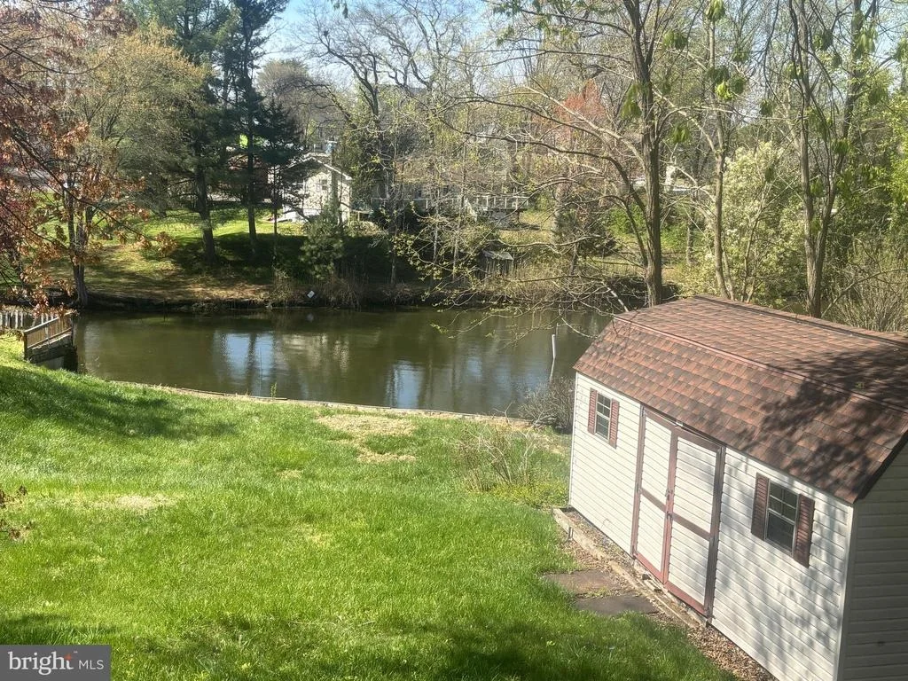 Photo of 7686 BRIAR LANE