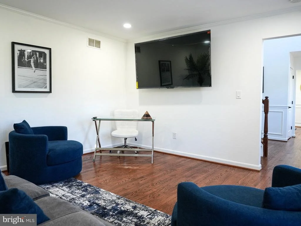 Photo of 2111 WARREN WAY DRIVE