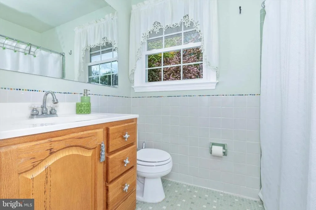 Photo of 28313 HONEYSUCKLE DRIVE