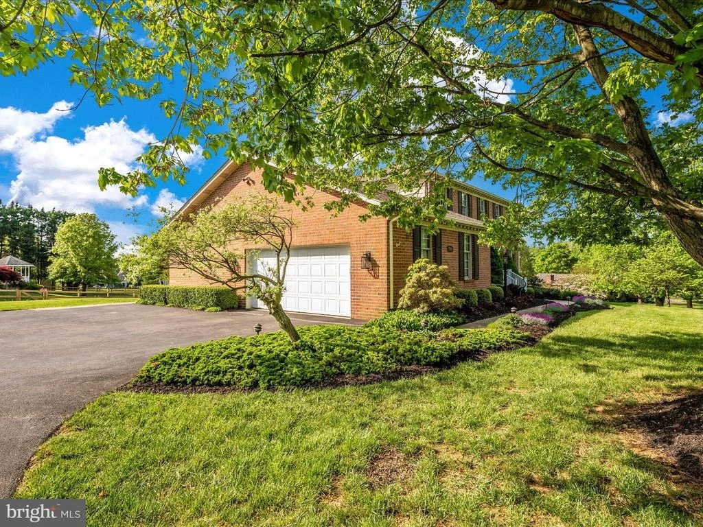 Photo of 7909 W BROOKRIDGE DRIVE