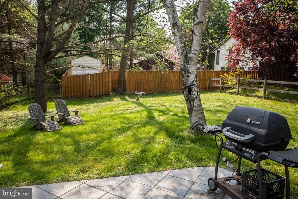 Photo of 5608 THUNDER HILL ROAD