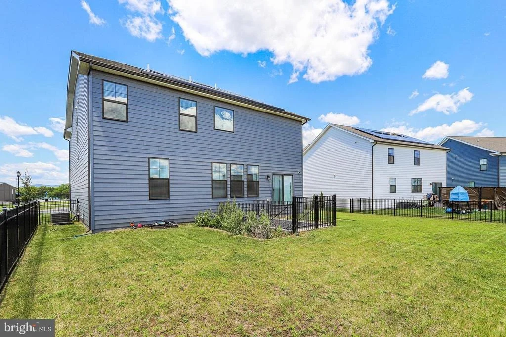 Photo of 504 CARROLL WALK AVE