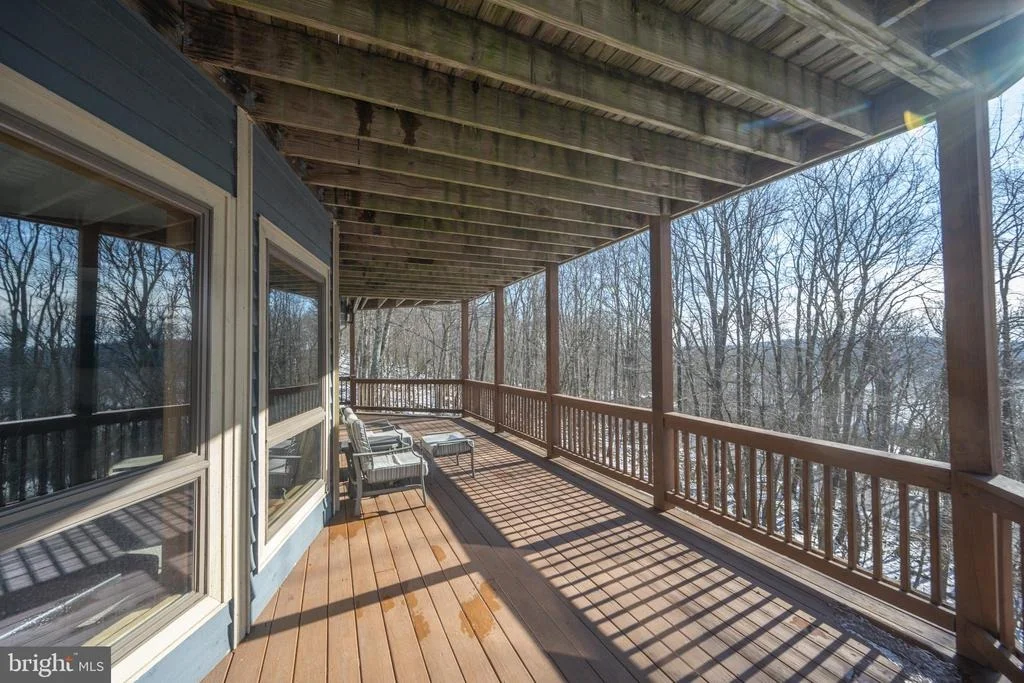 Photo of 723 PINNACLE DRIVE