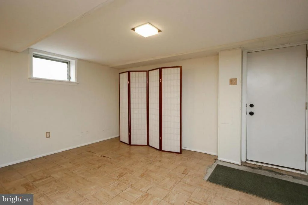 Photo of 417 KERWIN ROAD