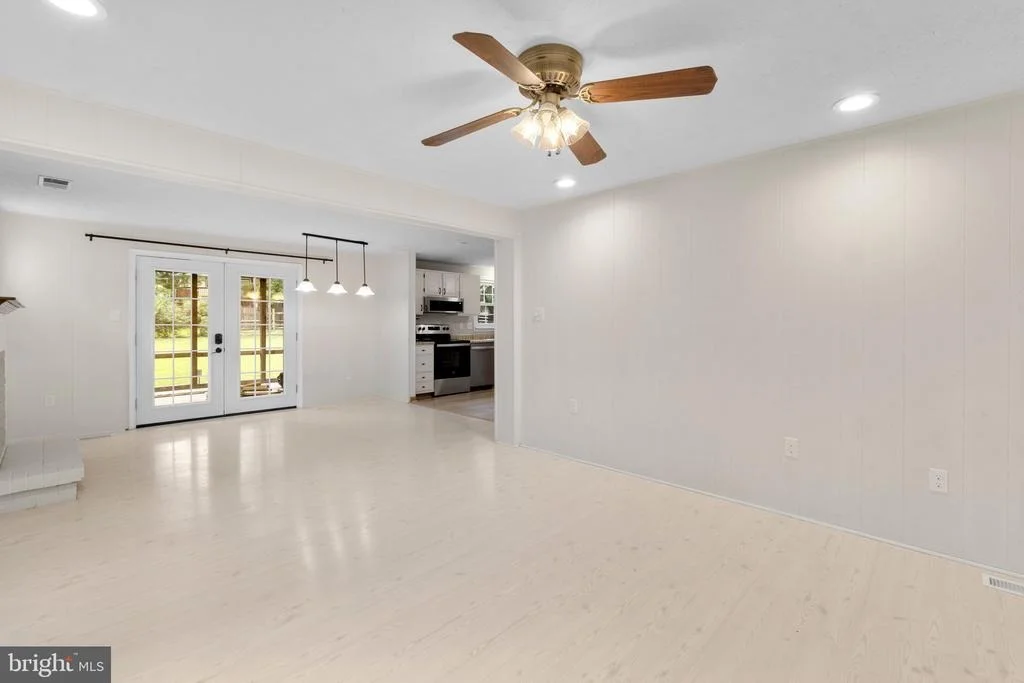 Photo of 17929 DANUBE LANE
