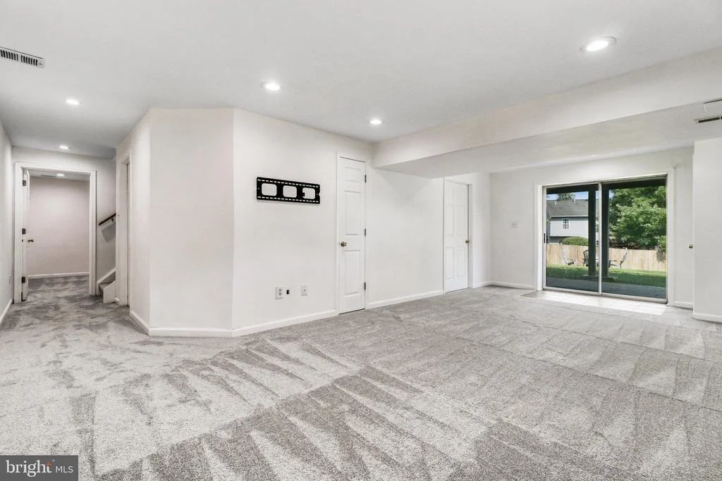 Photo of 1433 VALEBROOK LANE