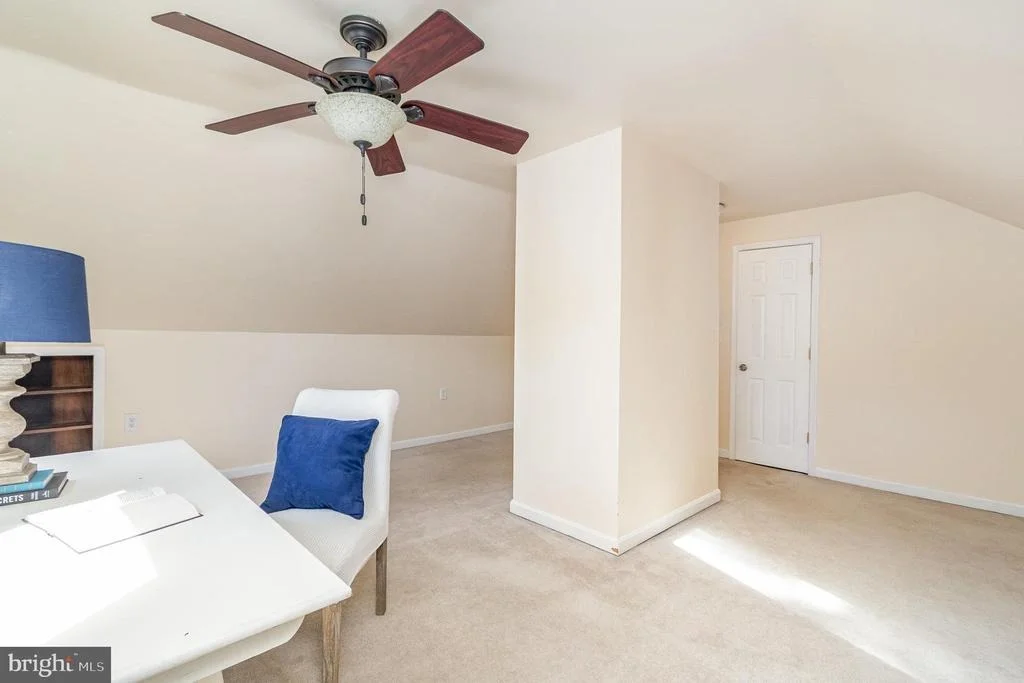 Photo of 2033 SHORE DRIVE
