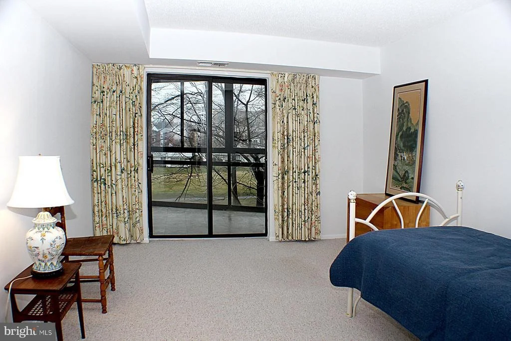 Photo of Unit 1218 at 15101 INTERLACHEN DRIVE