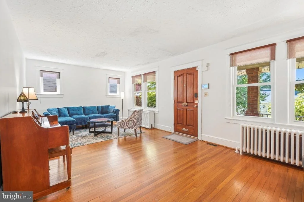 Photo of 6031 3RD STREET NW