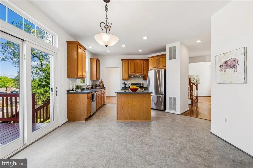 Photo of 2105 WALKING CREST COURT