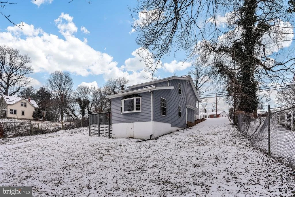 Photo of 9005 ARDMORE ROAD