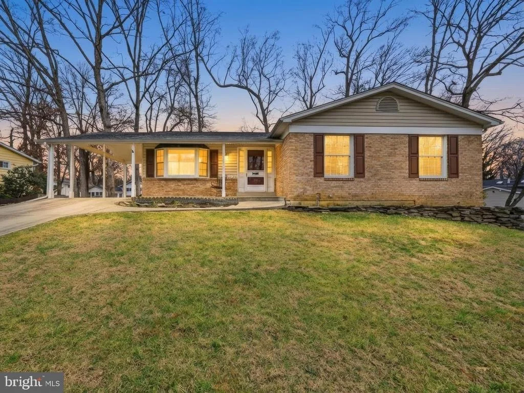 Photo of 6304 FOREST MILL LANE