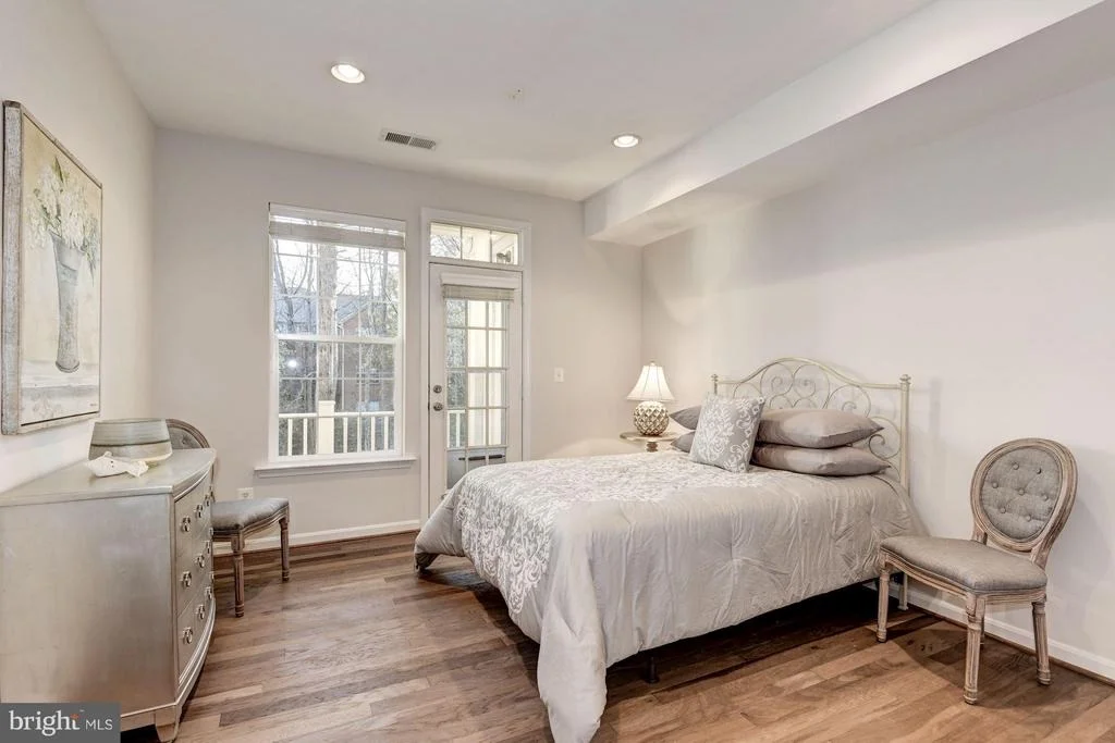 Photo of Unit M at 1307 WINDLEAF DRIVE