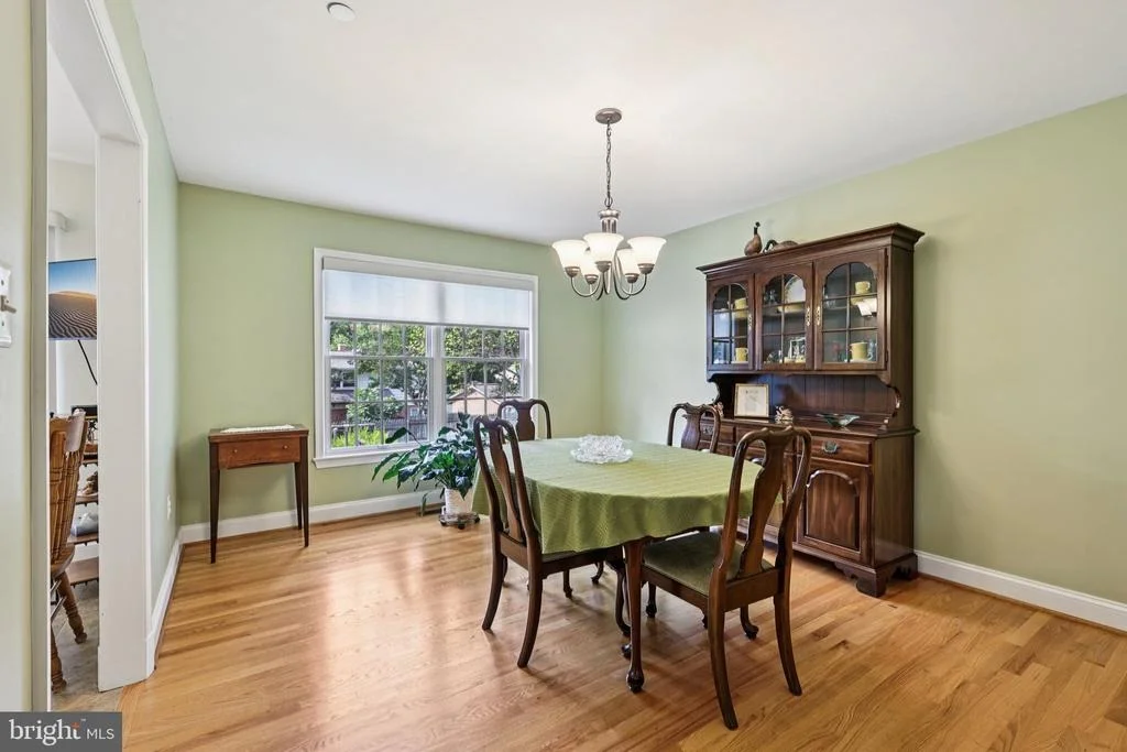 Photo of 337 SETH PLACE