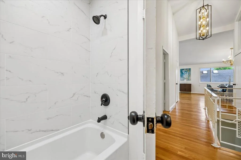 Photo of 1105 LAMBERTON DRIVE