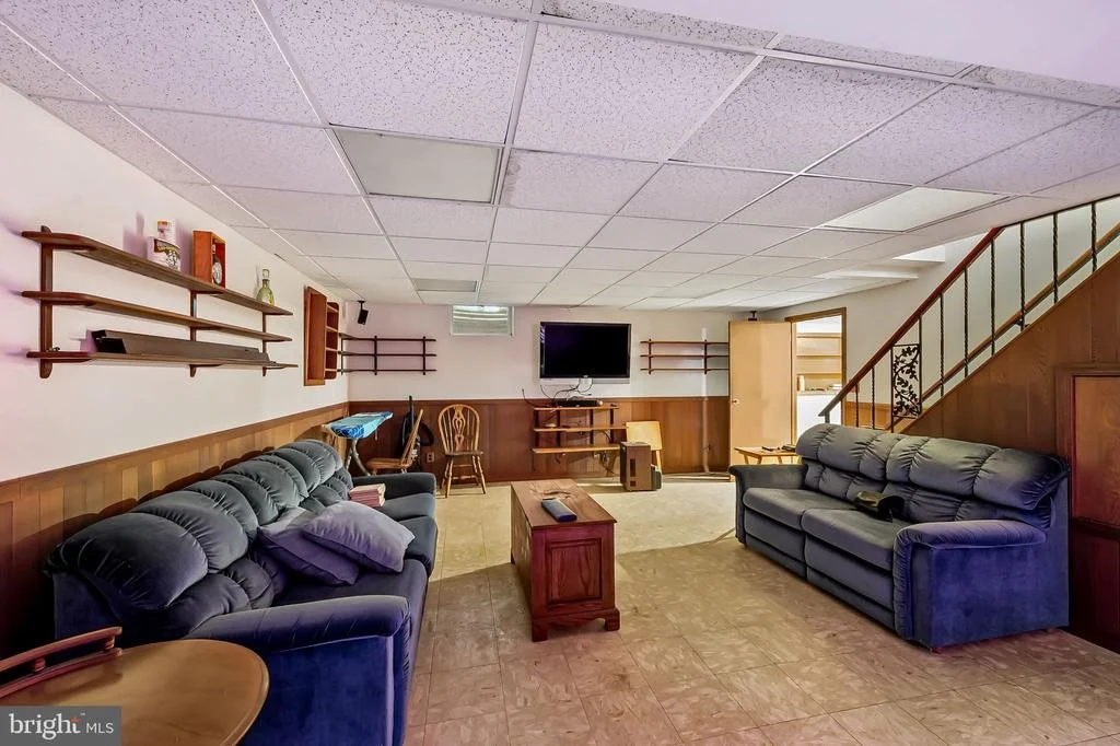 Photo of 6516 LEWIS ROAD