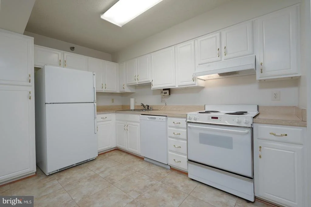 Photo of Unit 202 at 14800 PENNFIELD CIRCLE
