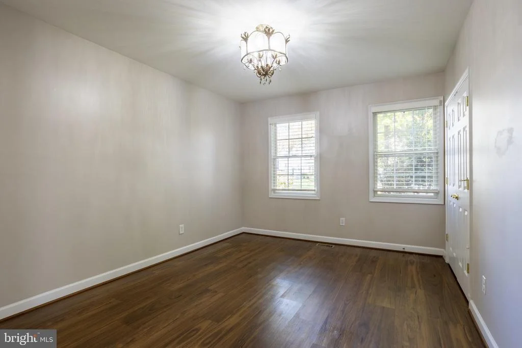 Photo of 3306 LABYRINTH ROAD