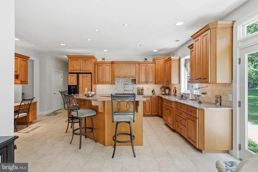 Photo of 25 FOX TAIL COURT