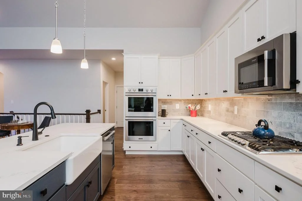 Photo of 2525 EASY STREET