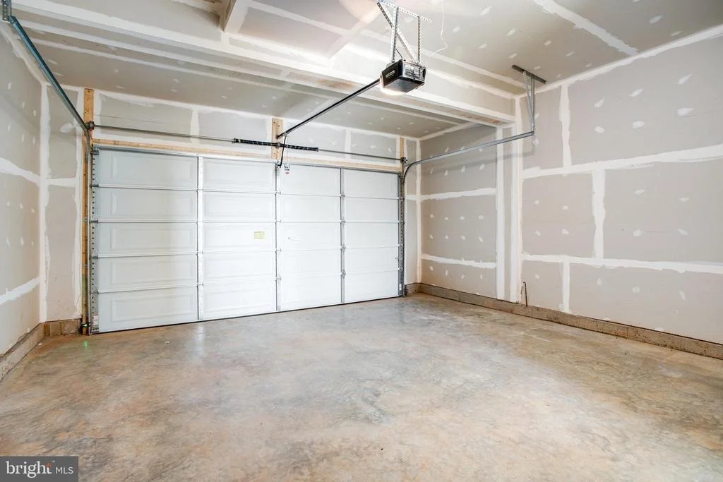 Photo of 620 CLOVER LANE
