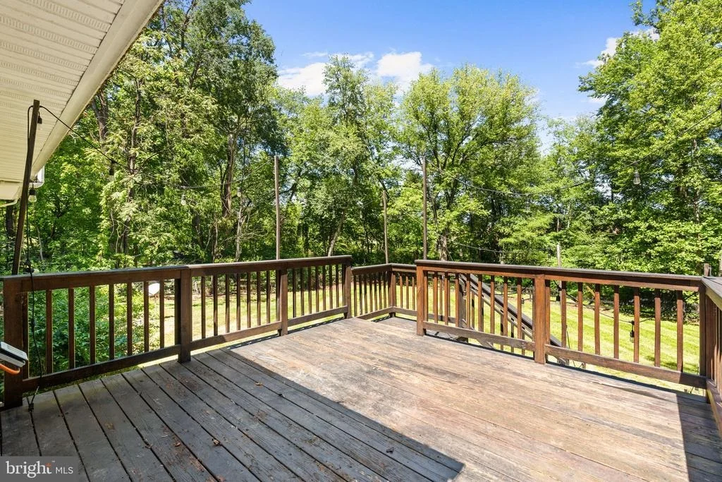 Photo of 7281 FORREST ROAD