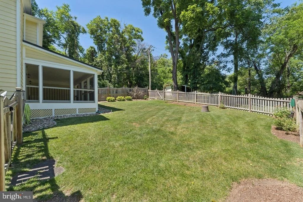 Photo of 18280 CLAYTON HALL ROAD