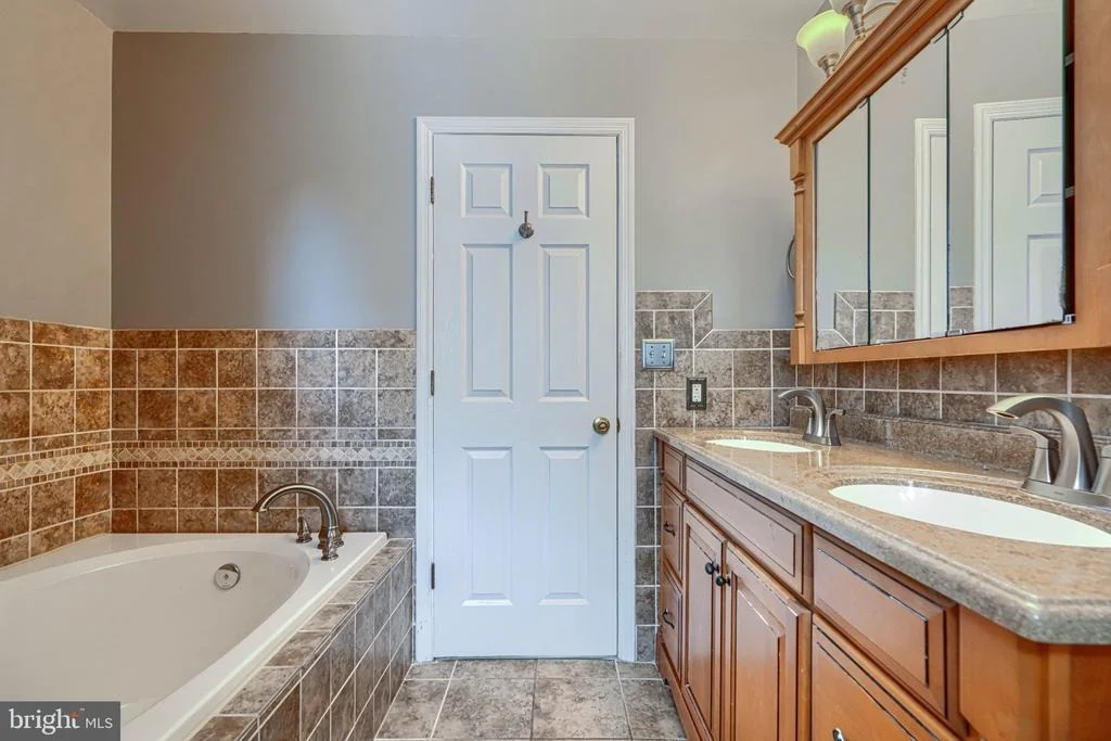 Photo of 503 DAVID DRIVE