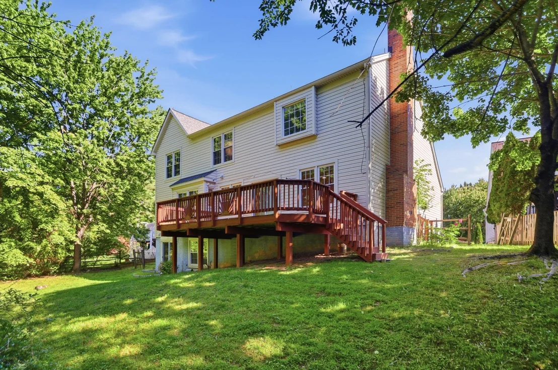 Photo of 124 ENGLEFIELD DRIVE