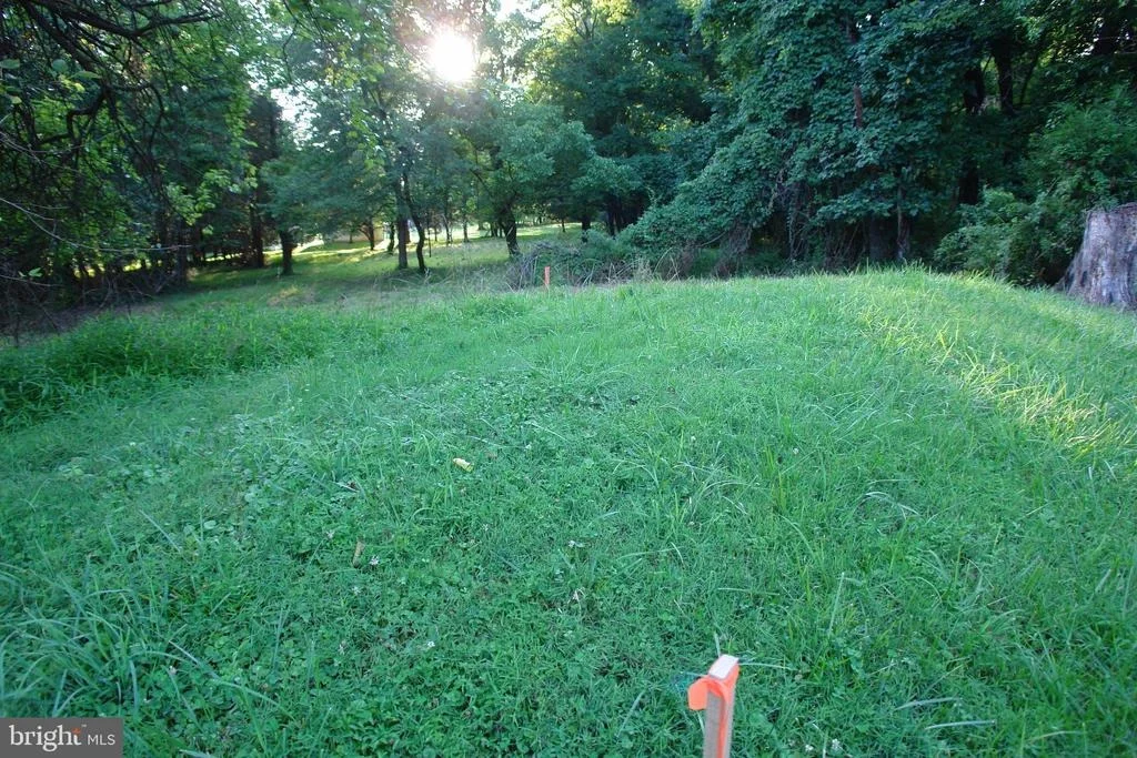 Photo of 8365 WARFIELD ROAD