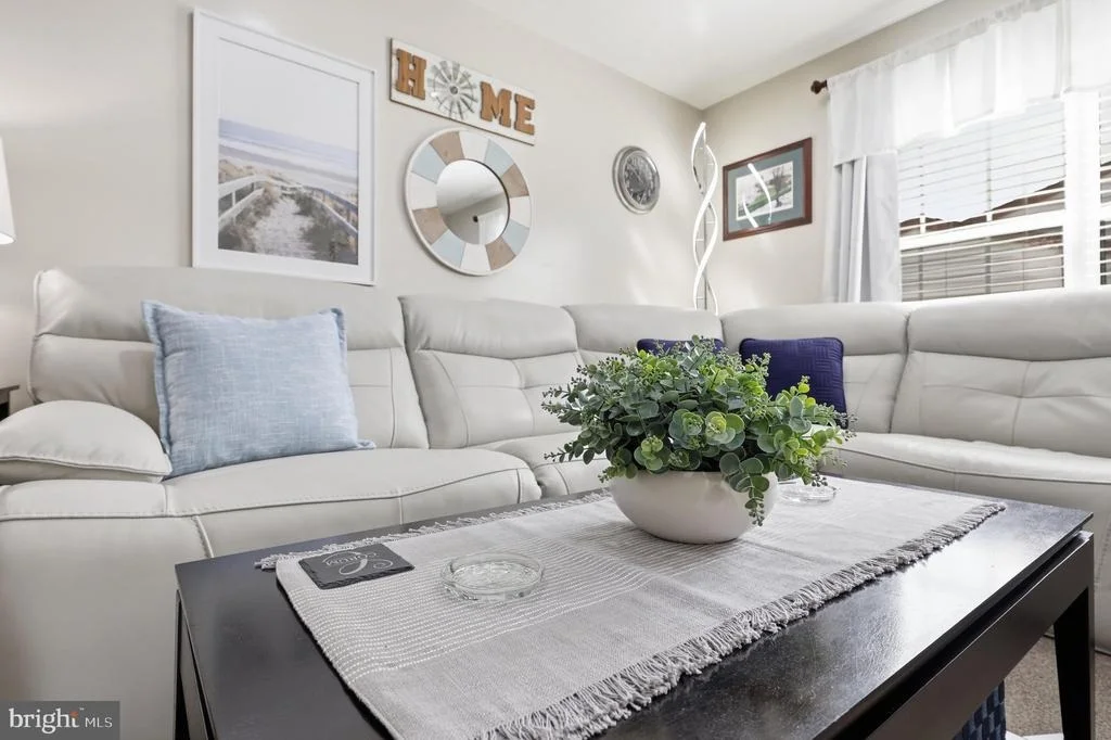Photo of 5679 BARBERRY COURT