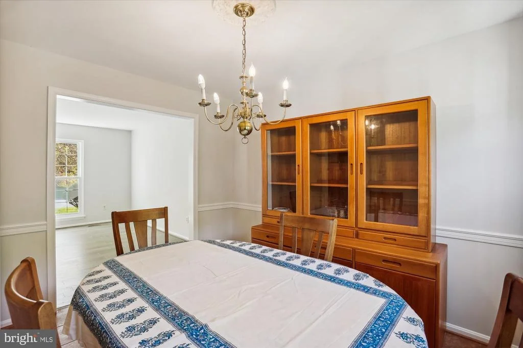Photo of 927 POINTER RIDGE DRIVE