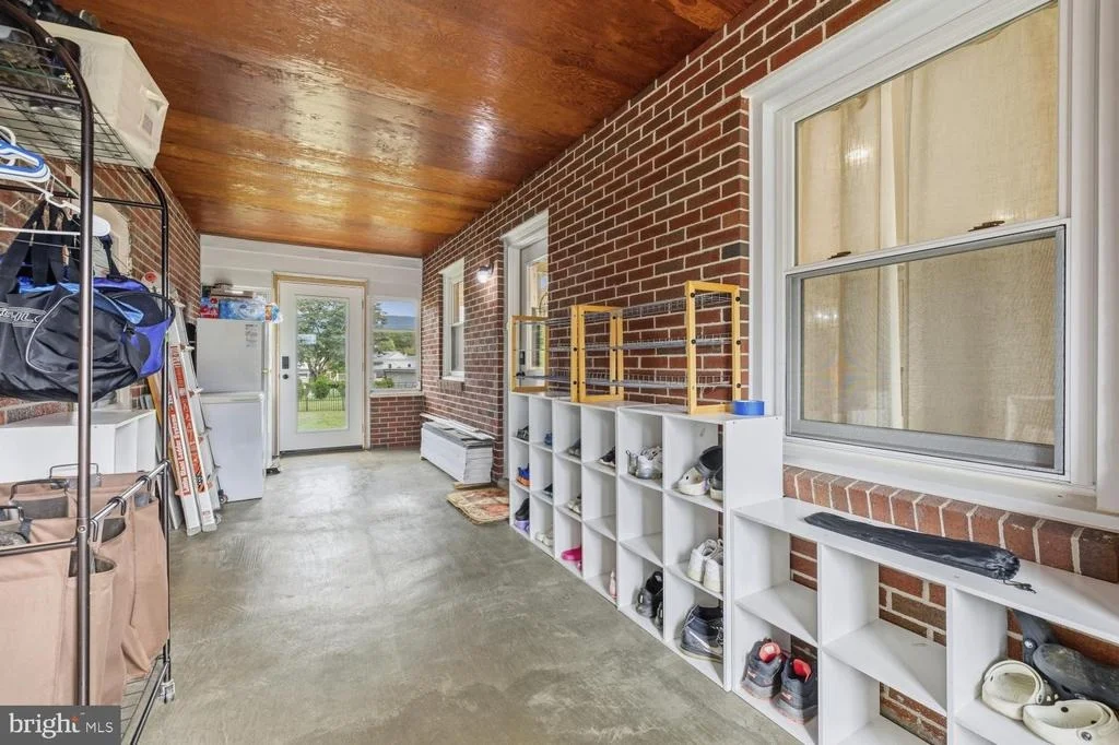 Photo of 3 DELLA LANE