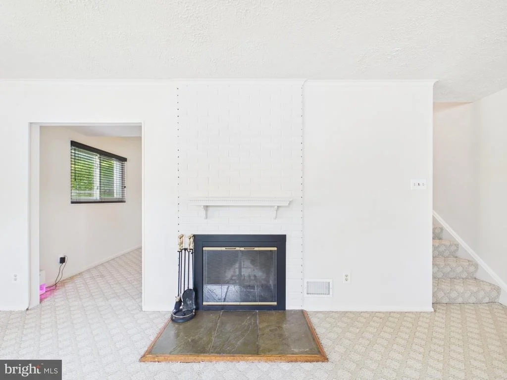 Photo of 5512 KATHLEEN PLACE