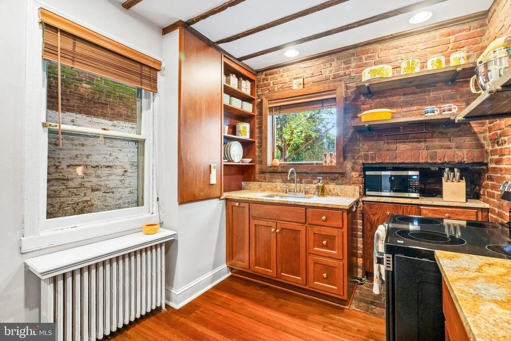 Photo of 212 E 3RD STREET
