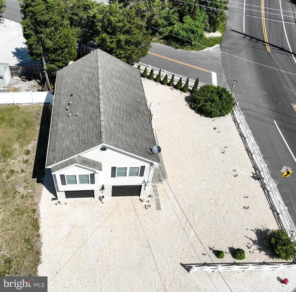 Photo of 133 MARLIN ROAD