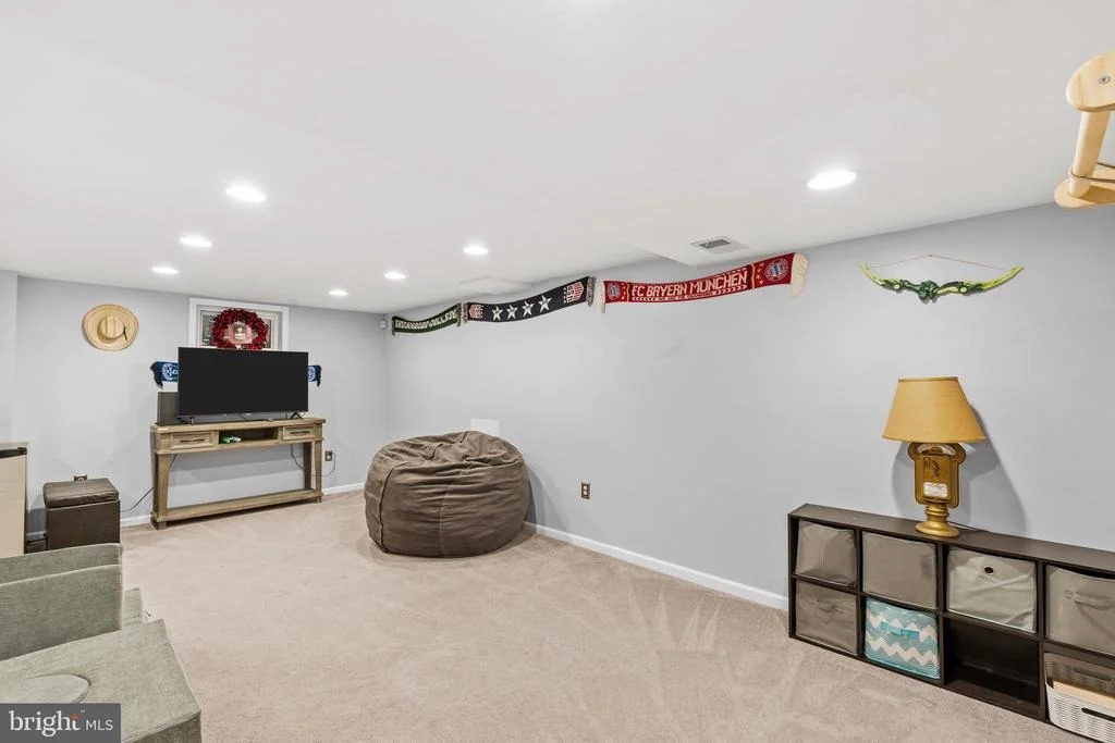 Photo of 316 SILVER RIDGE DRIVE
