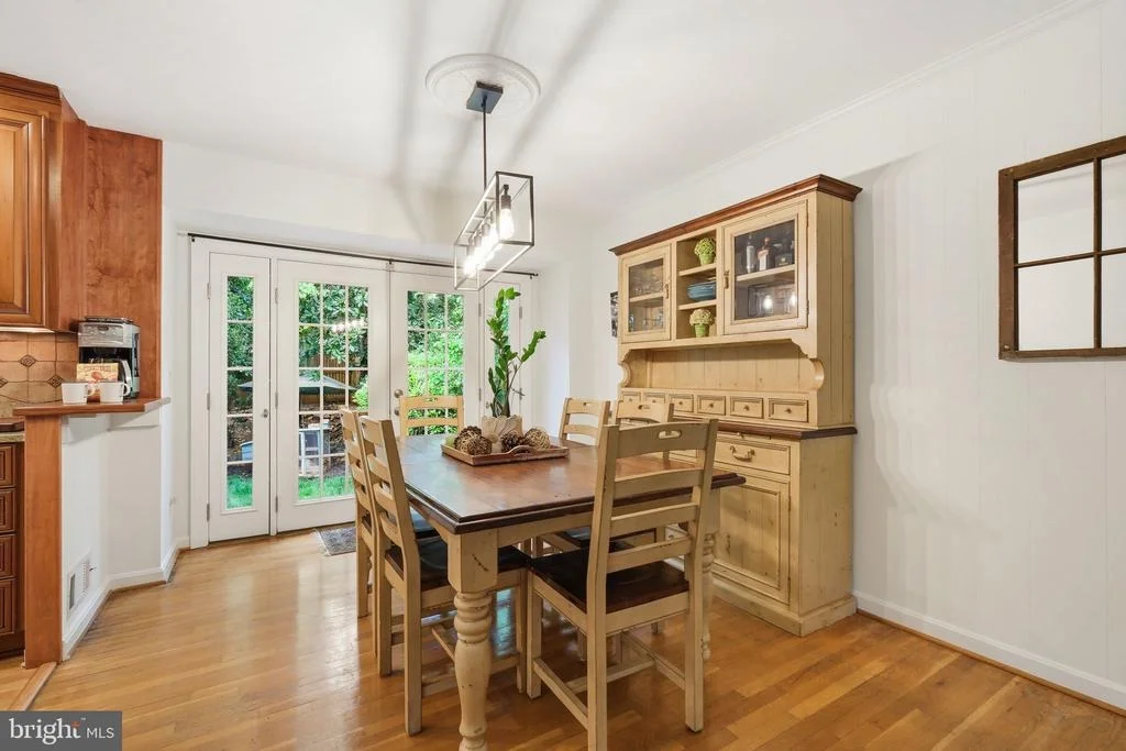 Photo of 2295 DUNSTER LANE