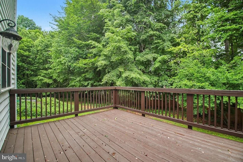Photo of 7182 BREWSTER LANE