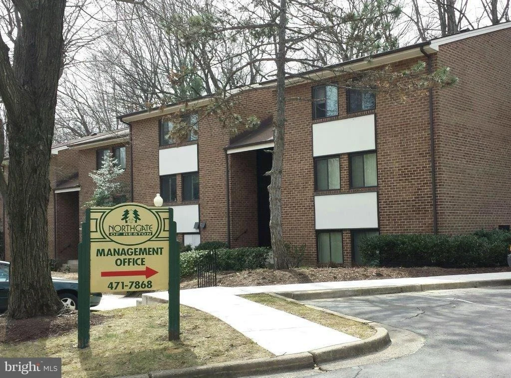 Photo of Unit 22A at 1536 NORTHGATE SQUARE