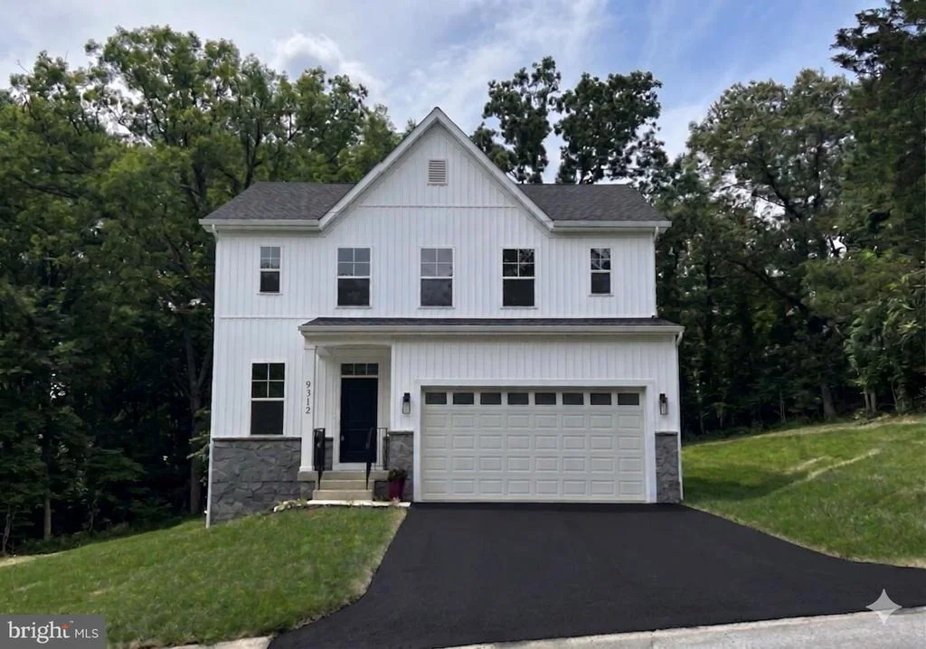 Photo of 9312 MADISON AVENUE