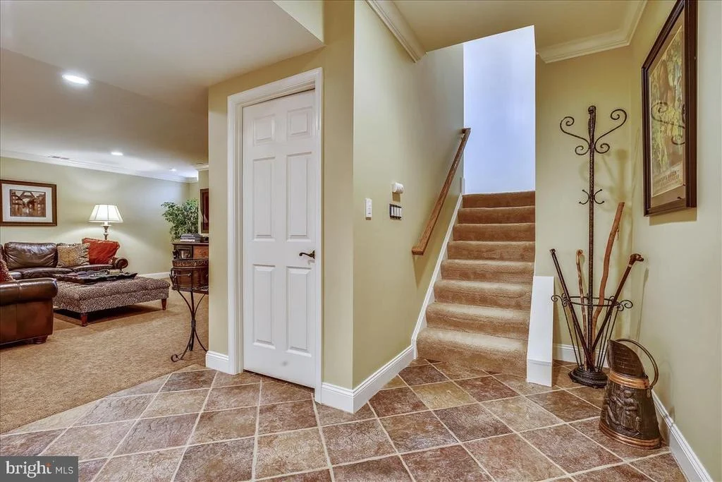 Photo of 21129 GOLF ESTATES DRIVE