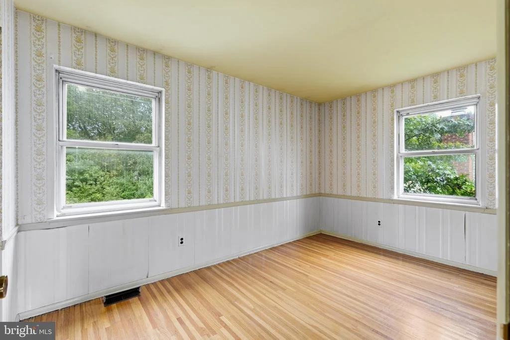 Photo of 228 MIMOSA DRIVE