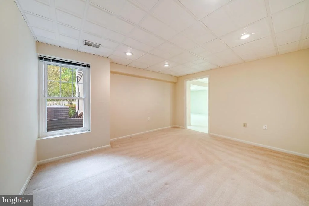 Photo of 2902 STRATHAVEN PLACE