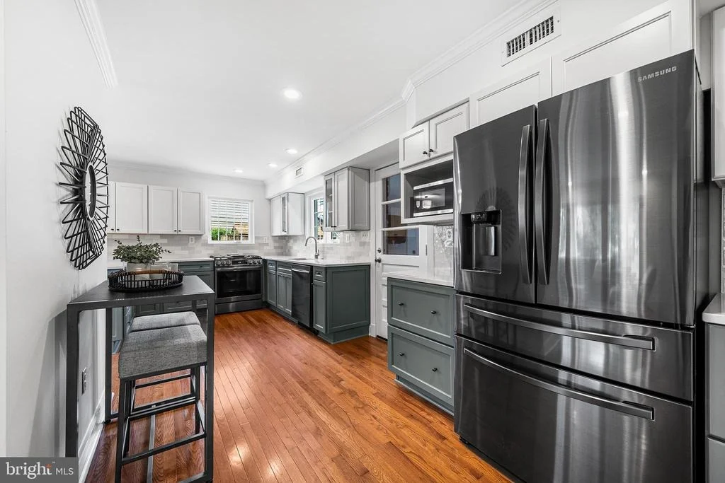 Photo of 8003 JACKSON ROAD