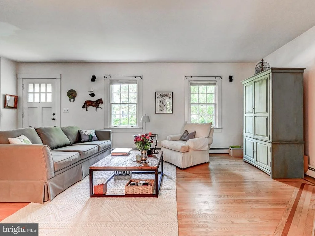 Photo of 326 SAINT DUNSTANS ROAD