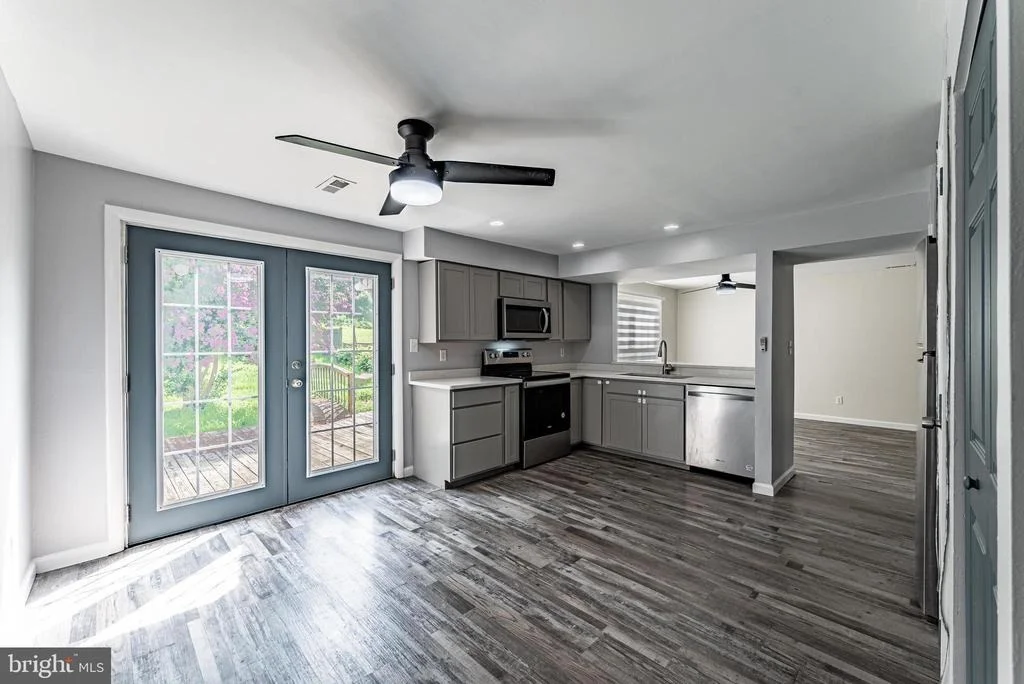 Photo of 8623 HEATHERMILL ROAD