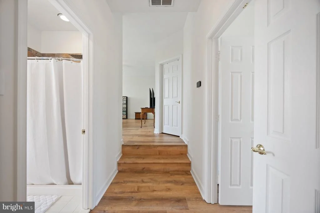 Photo of 1712 LOCKSLEY LANE