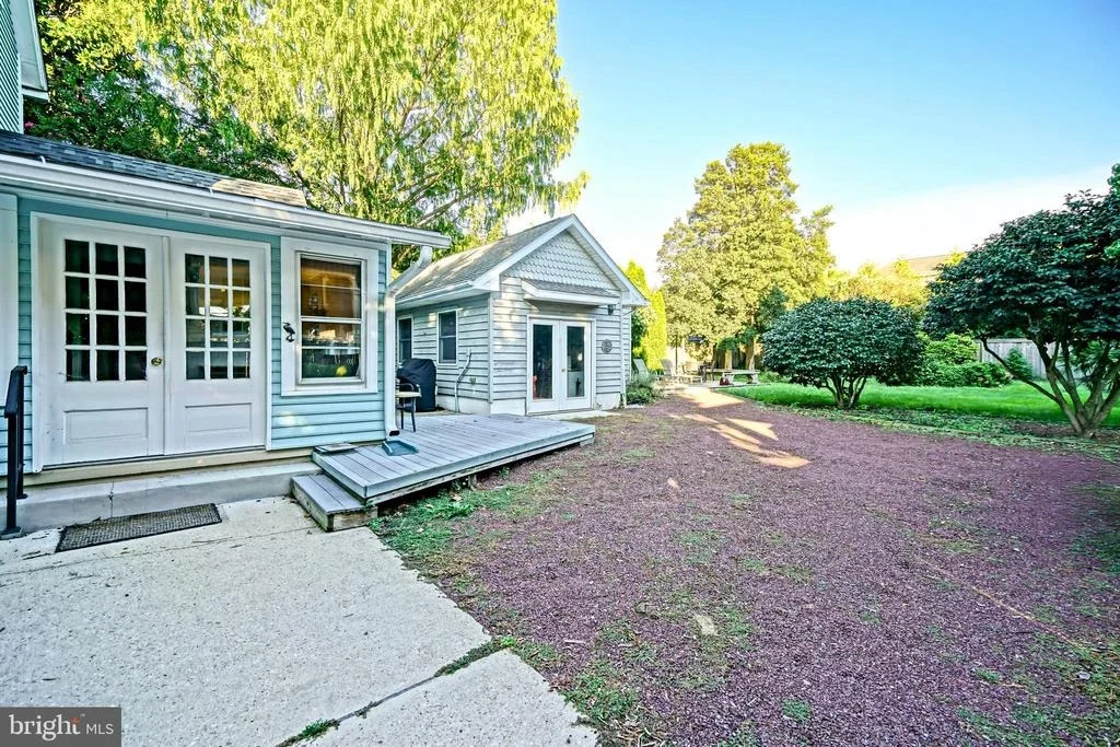 Photo of 111 KINGS HIGHWAY